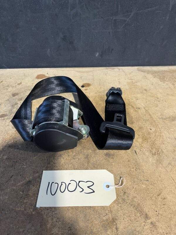 Audi 8V A3 S3 RS3 Rear Seat Belt 8V3 857 805