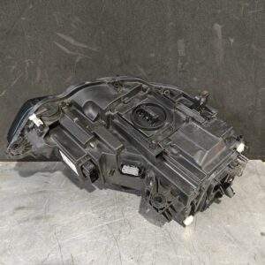 Audi 8V A3 S3 RS3 Passenger LHS LED Headlight 8V0 941 033 A - Image 4