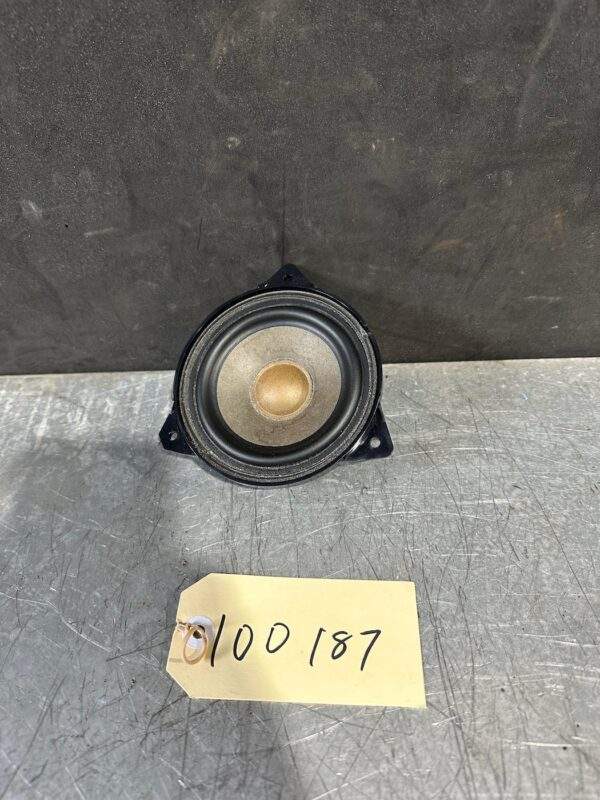 Audi 8V A3 S3 RS3 Rear Parcel Shelf Speaker 8V0 035 416