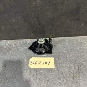 Audi 8V A3 S3 RS3 Rear Parcel Shelf Speaker 8V0 035 416 - Image 2