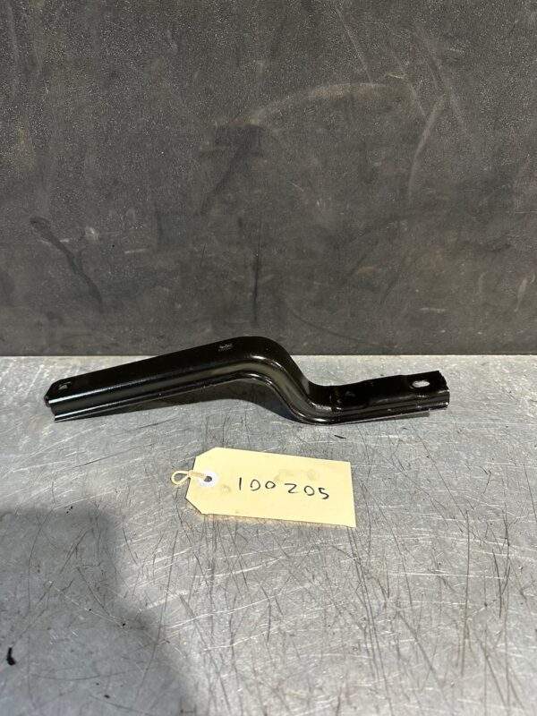 Volkswagen / Audi Washer Fluid Reservoir Bracket Brace 5Q0 955 443 C