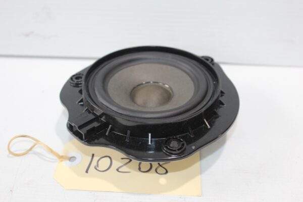 Audi 8V A3 S3 RS3 Front Passanger LH Tweeter 8V0 035 454 A