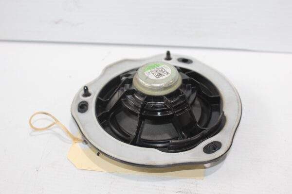 Audi 8V A3 S3 RS3 Front Passanger LH Tweeter 8V0 035 454 A
