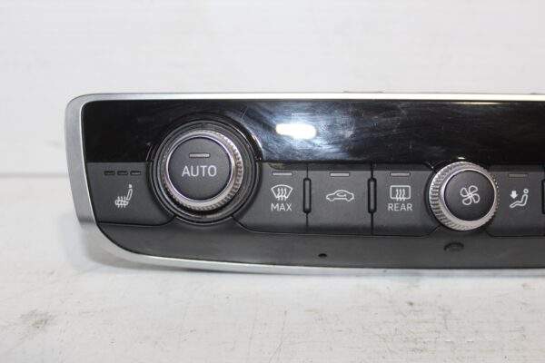 Audi 8V A3 S3 RS3 AC Climate Control Switch Panel 8V0 820 043 D