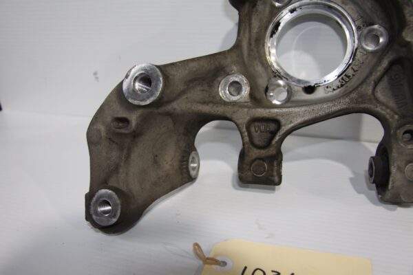 Audi 8V S3 / Volkswagen Mk7 Golf R Rear Right Knuckle Carrier 5Q0 505 436 J