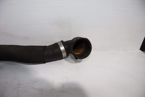 Audi 8P S3 / Volkswagen MK6 Golf Upper Coolant Radiator Hose 1K0 122 101 KS