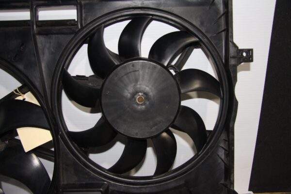 Audi 8V S3 TTS / Volkswagen Golf Mk7 Twin Thermo Fan With Shroud 5Q0 121 205 R