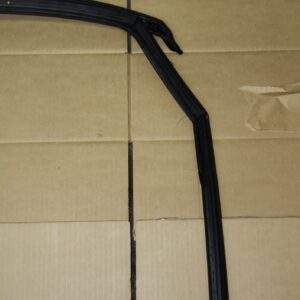 Audi 8V A3 S3 Rear Top Door Seal Trim 8V5839432 - Image 3