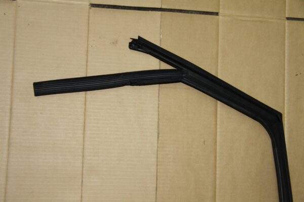 Audi 8V A3 RS3 Rear Left passenger Side Window Guide Seal 8V4839439B