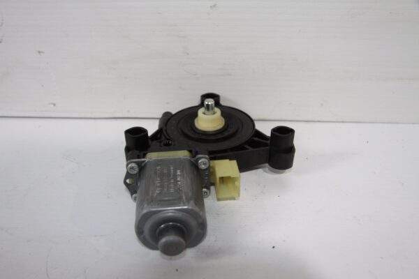 Audi 8V A3 S3 RS3 Front Window Motor Regulator 5Q0 959 802 B
