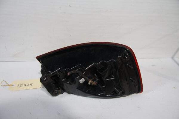 Audi 8V A3 S3 RS3 Rear Right Drivers Side Outer Tail Light Lamp 8V5 945 096 A
