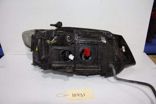 Audi 8R Q5 SQ5 Front Left Passengers side Xenon Headlight Lamp 8R0 941 005 D
