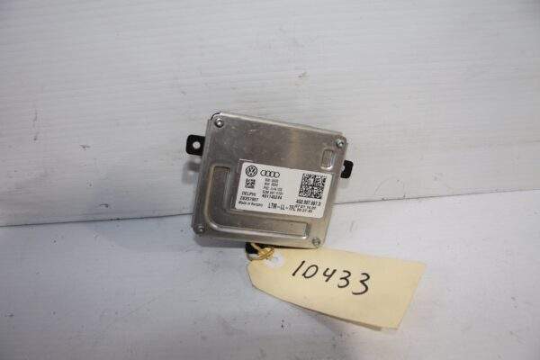 Audi Volkswagen LED Headlight Control Unit Module 4G0 907 697 D