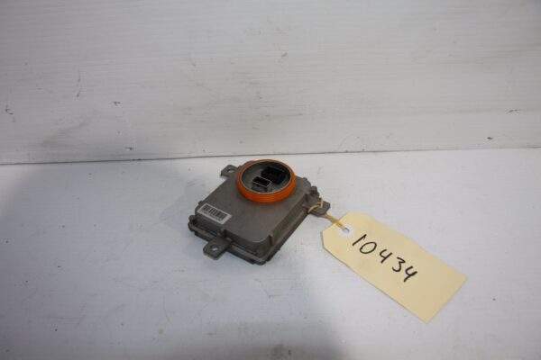 Audi Volkswagen Xenon Headlight Ballast Module 8K0 941 597 B