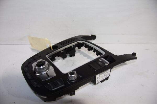 Audi 8R Q5 SQ5 / 8T A5 Center Console MMI Stereo Headunit Controls 8T0 919 611 L