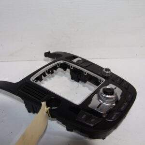 Audi 8R Q5 SQ5 / 8T A5 Center Console MMI Stereo Headunit Controls 8T0 919 611 L - Image 4