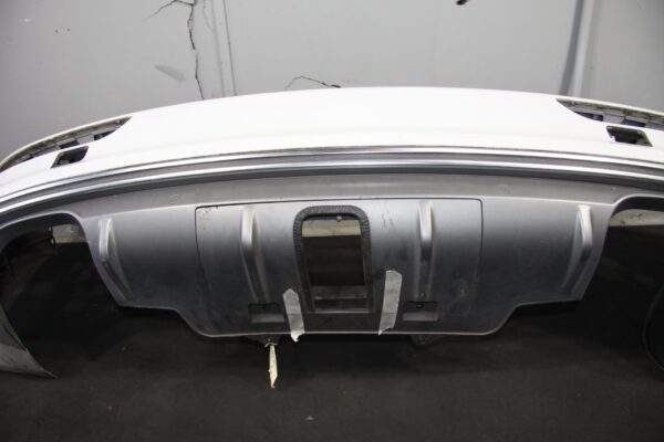 Audi 8R SQ5 Rear Bumper with diffuser and parking sensors  8R0 807 303 B