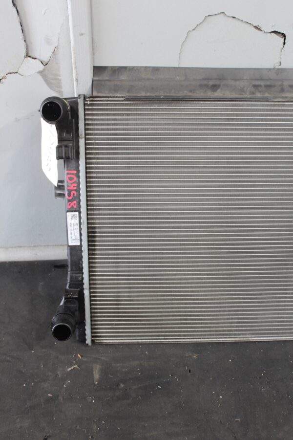 Audi Volkswagen Radiator 5Q0 121 251 EM