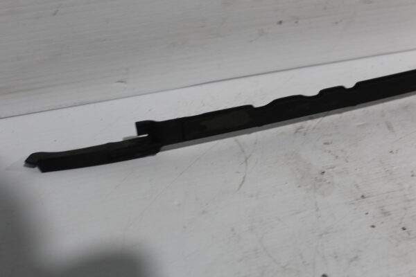 Audi 8V A3 S3 RS3 Right Radiator Seal Gasket 8V0 121 332