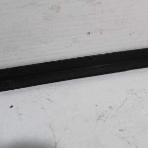 Audi 8V A3 S3 RS3 Left Radiator Seal Gasket 8V0 121 331 - Image 2