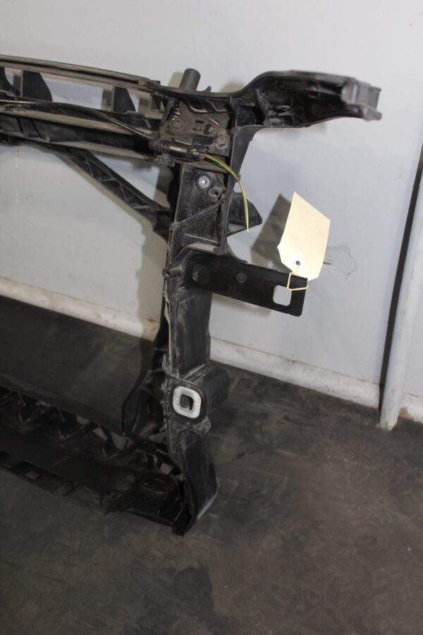 Audi 8V A3 Radiator Support Panel Carrier 8V0 805 588