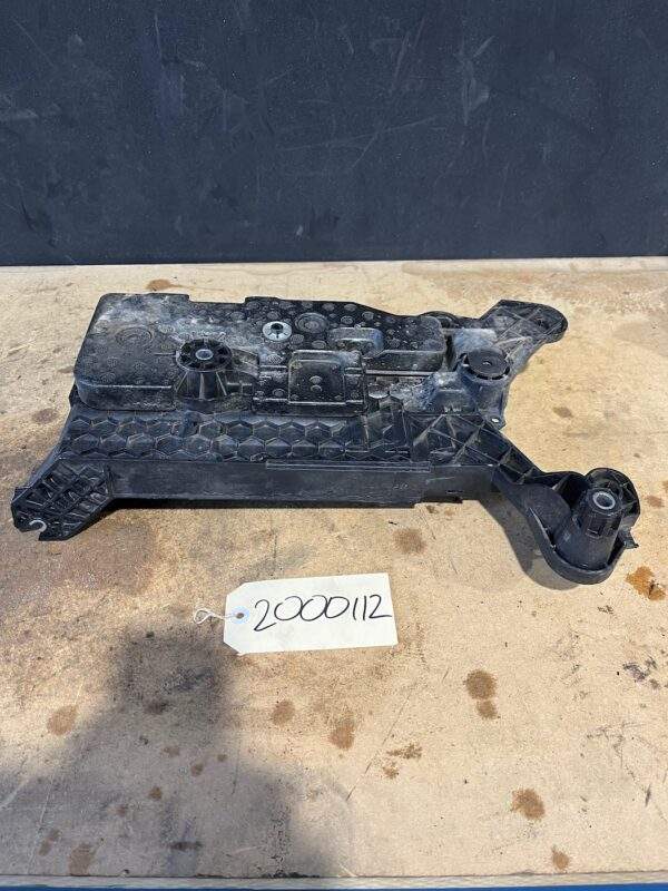 Volkswagen Mk7 Golf Battery Tray 5Q0 915 321 J
