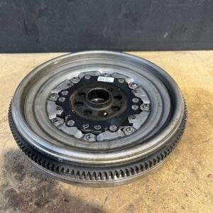Audi 8V S3 / Volkswagen Golf Mk7 Dual Mass Flywheel 06K 105 266 AC - Image 2