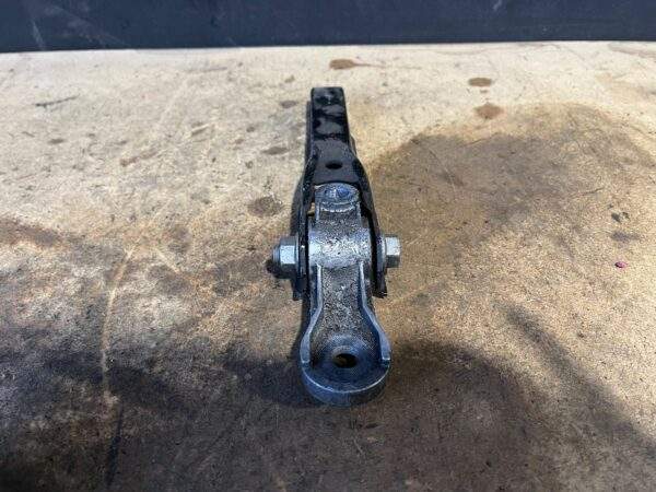 Audi 8V A3 S3 / Volkswagen Mk7 Golf Lower Engine Mount 5Q0 199 855 AB