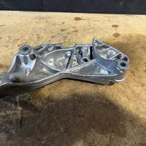 Audi Volkswagen Engine Support Bracket Mount 06J 199 207 P - Image 2