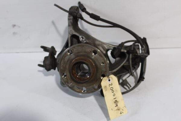 Audi 8V S3 / Volkswagen Mk7 Golf R Front Right Knuckle Hub Carrier 5Q0 407 258 A