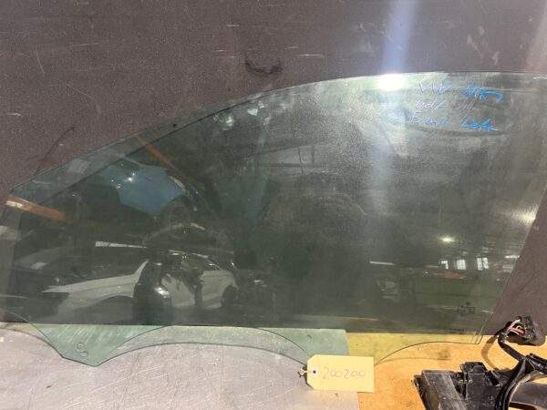 Volkswagen Mk7 Golf TSi GTi R Front Passanger LH Glass Window 5G4 845 201 B