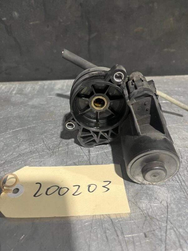 Volkswagen Golf Mk7 R Rear Caliper Handbrake Actuator 5Q0 615 406 DA