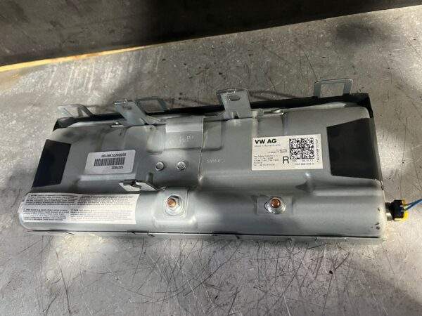 Volkswagen Golf Mk7 Drivers RH Knee Airbag 5G2 880 842 D