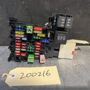 Volkswagen Golf Mk7 R Relay Fuse Box 5Q0 937 615 C