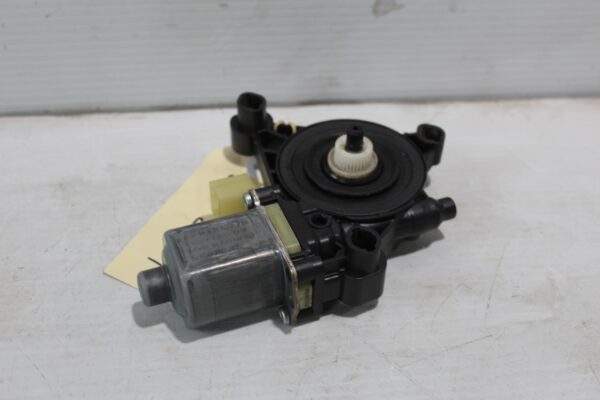 Audi Volkswagen Window Motor Regulator 5Q0959801