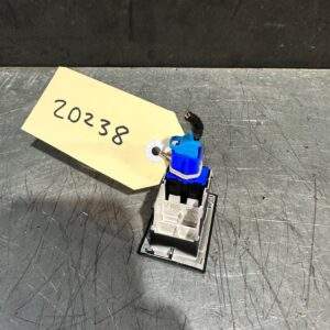Volkswagen Golf Mk7 Hazard Signal Button Module 5G0 919 225 A - Image 2