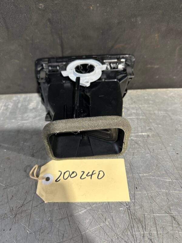 Volkswagen Golf Mk7 Passanger LH Air Vent Gloss Black 5G2 819 247, 5G2 819 709