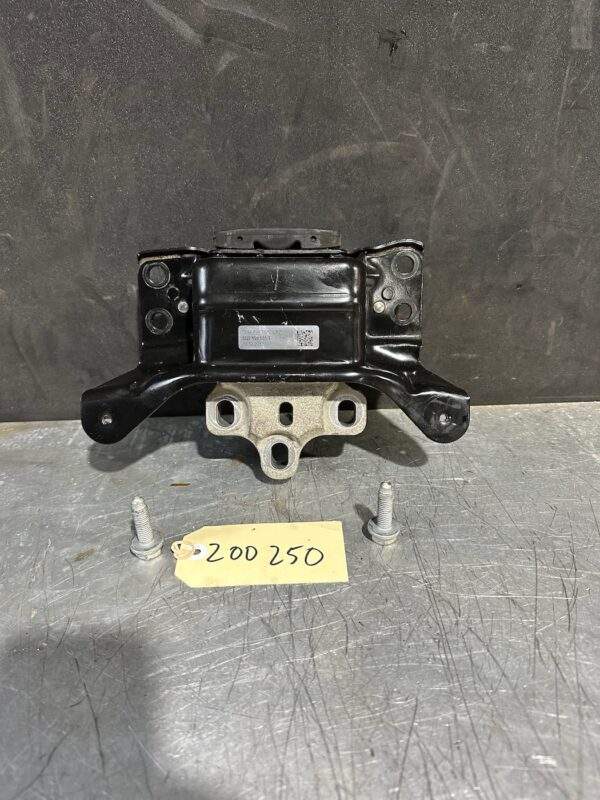 Audi 8V S3 / Volkswagen Golf Mk7 R Engine Transmission Mount 5Q0 199 555 T