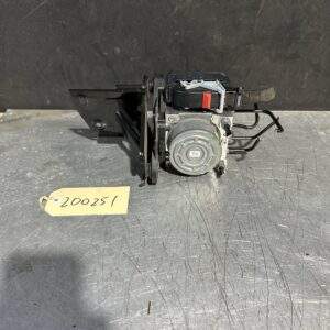 Volkswagen Golf Mk7 R ABS Pump 5Q0 907 379 AB - Image 2