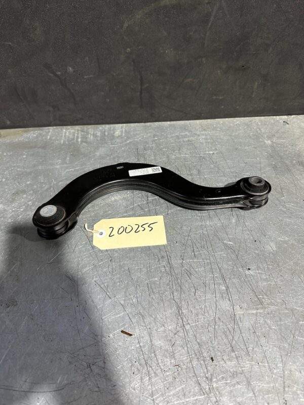 Volkswagen Golf Mk7 Rear Upper Control Arm 500 505 323 D