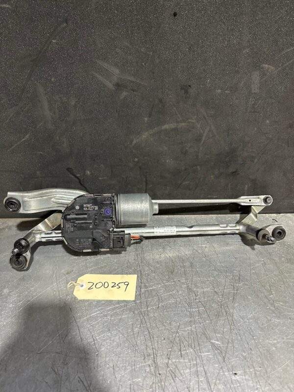 Volkswagen Golf Mk7 GTi R Wiper Motor Assembly 5G2 955 023 C