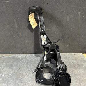 Volkswagen Golf Mk7 TSI GTi R Brake Pedal Assembly 5Q2 723 058 S - Image 2
