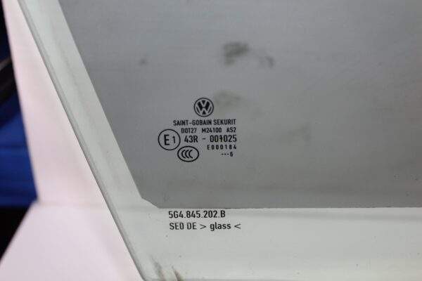Volkswagen Mk7 Golf Front Right Drivers Window Glass 5G4 845 202 B