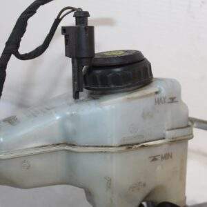 Volkswagen Golf Mk6 GTI Brake Master Cylinder 1K0 945 459 A - Image 5