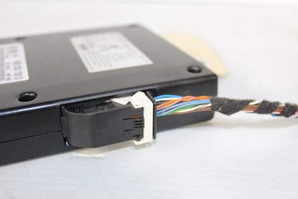 Volkswagen Golf Bluetooth UHV Control Module Unit 5K0 035 730 D