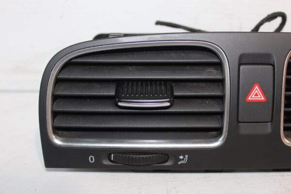 Volkswagen Mk6 Golf Centre Dash Vent With Trim 5K0 819 743 E, 5K0 815 735