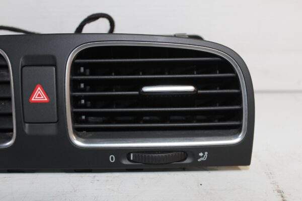 Volkswagen Mk6 Golf Centre Dash Vent With Trim 5K0 819 743 E, 5K0 815 735