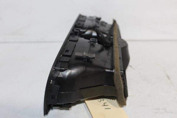 Volkswagen Mk6 Golf Centre Dash Vent With Trim 5K0 819 743 E, 5K0 815 735