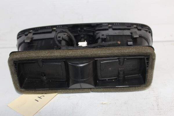 Volkswagen Mk6 Golf Centre Dash Vent With Trim 5K0 819 743 E, 5K0 815 735