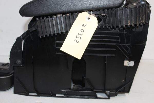 Volkswagen Golf Mk6 Centre Console Arm Rest 1K5 864 251 C